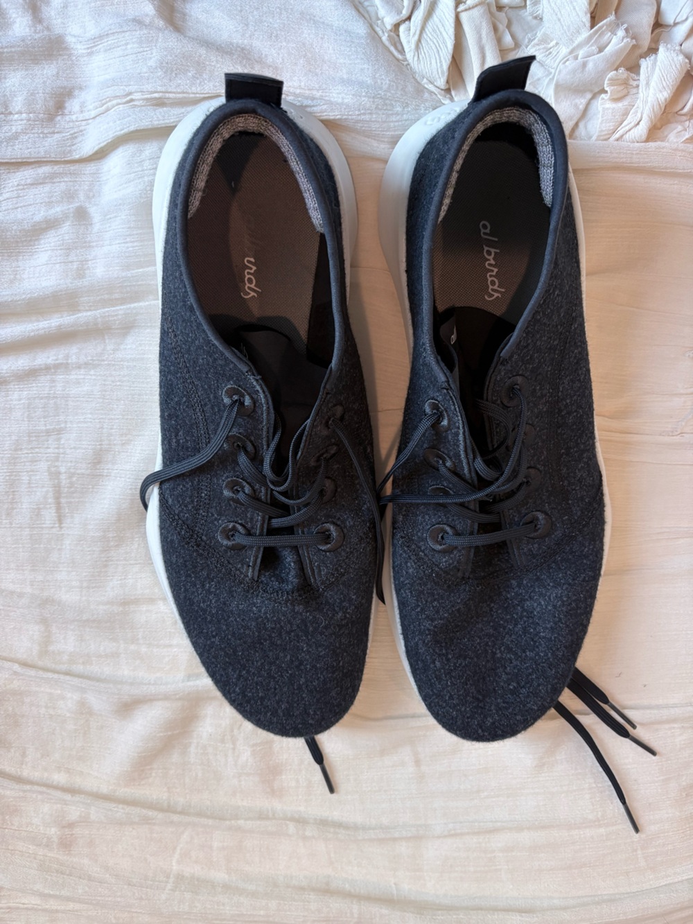 allbirds Men’s Wool Sneakers M12 very lightly worn